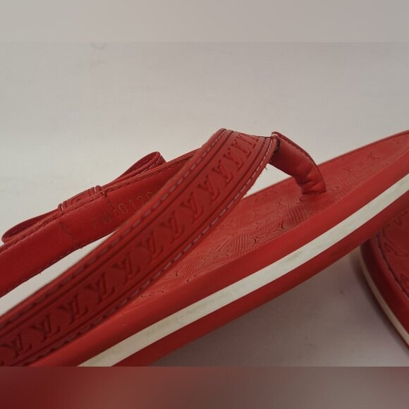 Louis Vuitton LV Logo Red Monogram Flip Flop Sandals Thong Leather 40 EU / 10 US - Picture 6 of 15
